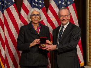 Richard Alley being awarded National Medal of Science