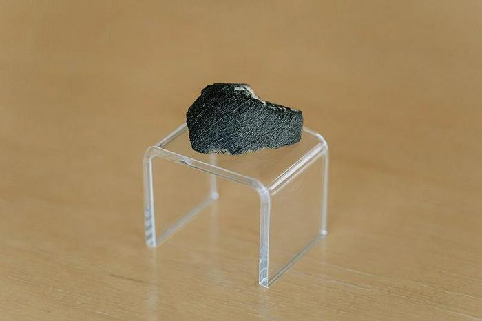 Lafayette meteorite was exposed to liquid water when on Mars