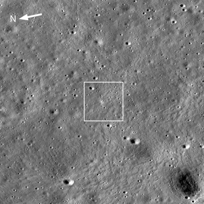 Chandrayaan-3 lander is in the center of the NASA LRO image