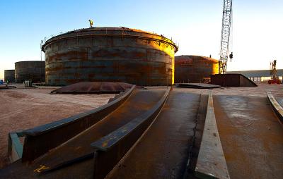 Molten Salts Tanks at Abengoa's Solana Plant