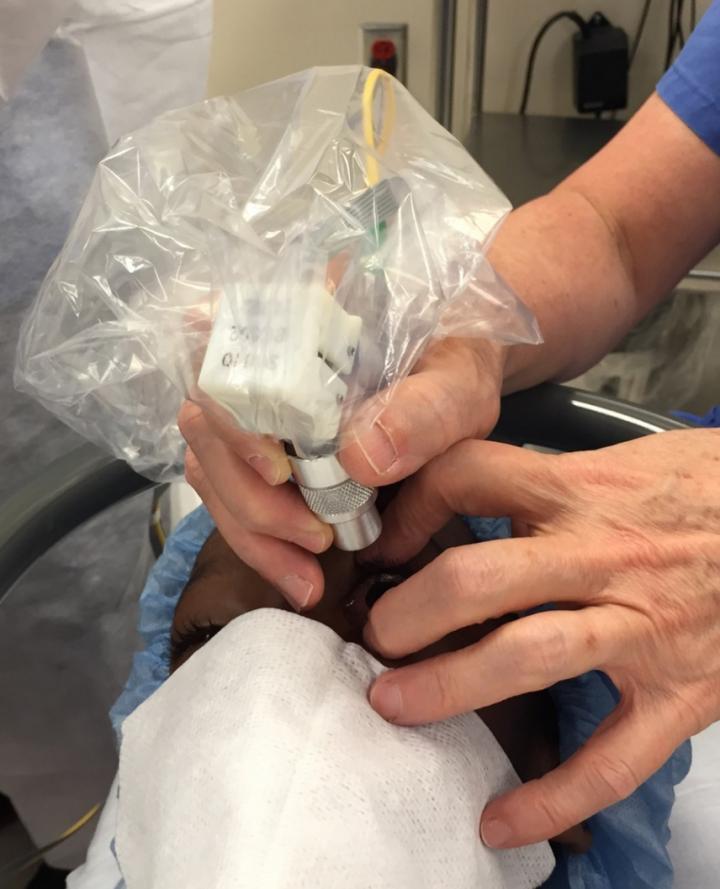 Handheld Device Takes High-Resolution Images of Children's Retinas