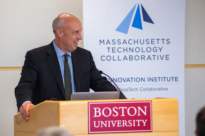 Massachusetts secretary of housing and economic development announces a new BU-based robotics lab