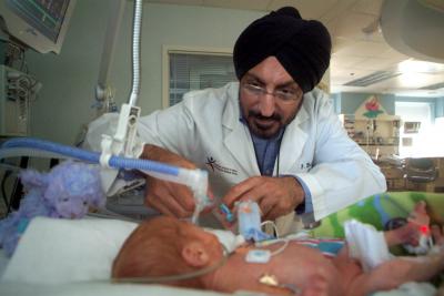 Study Assesses Lung Treatments for Premature Babies