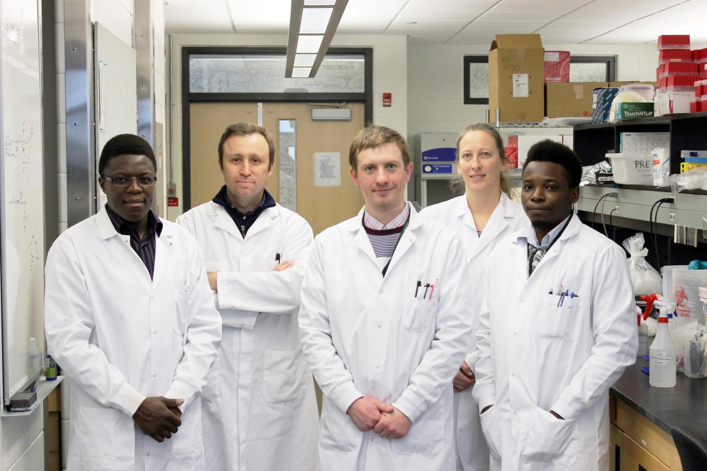 The USask Zika Team in the Lab