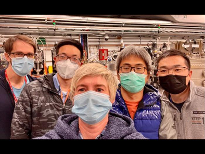 Experimental team at SLAC in 2022