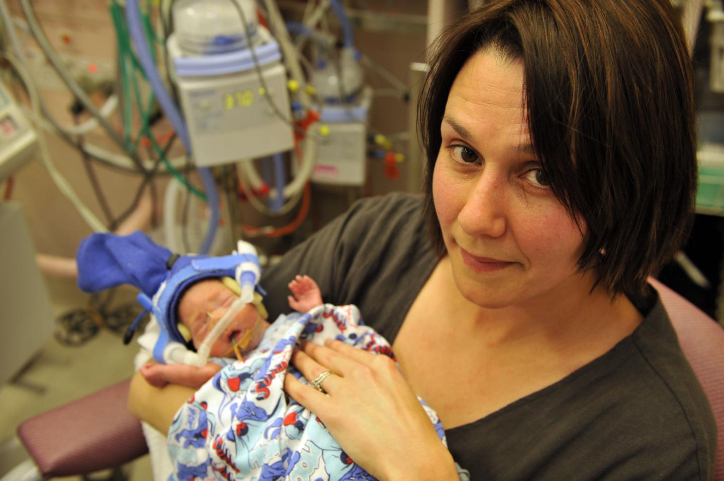 Mature the Lungs of Preterm Babies