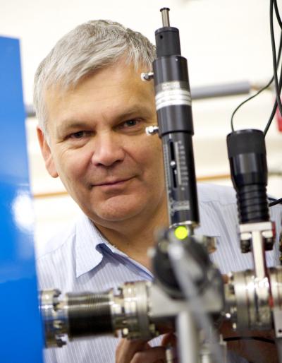 Dino Jaroszynski, University of Strathclyde