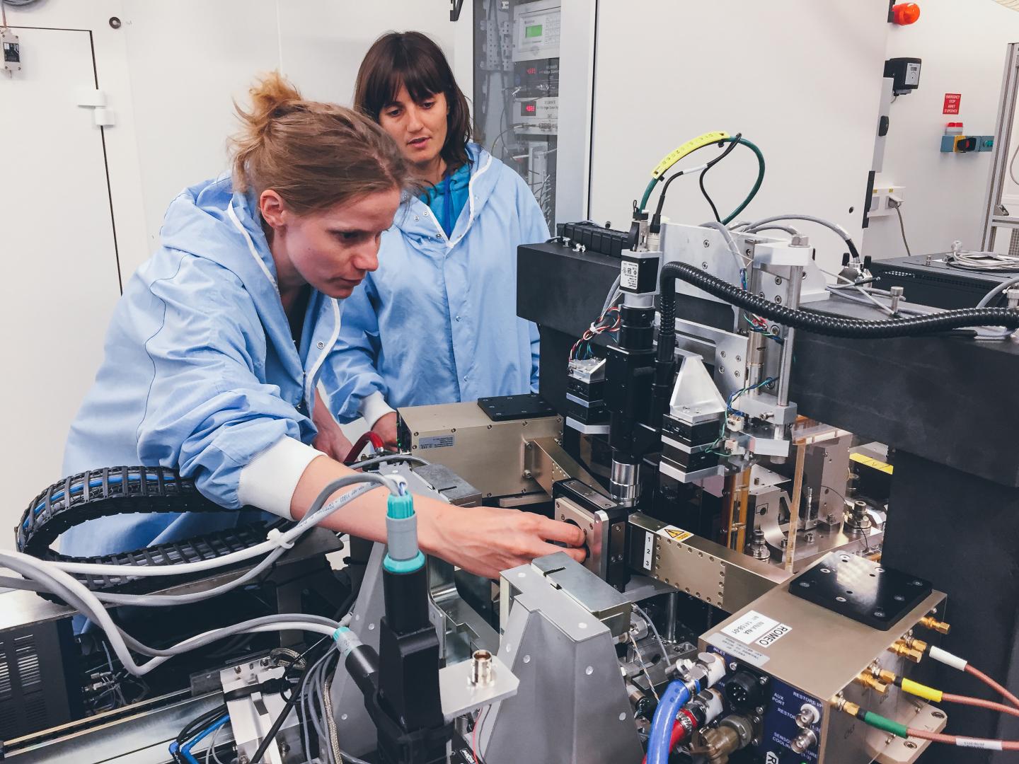 Ines Schreiver During Experiments at the ESRF