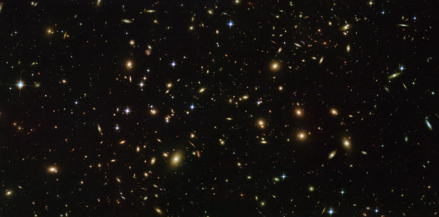 Hubble's Cosmic Fireflies [IMAGE] | EurekAlert! Science News Releases