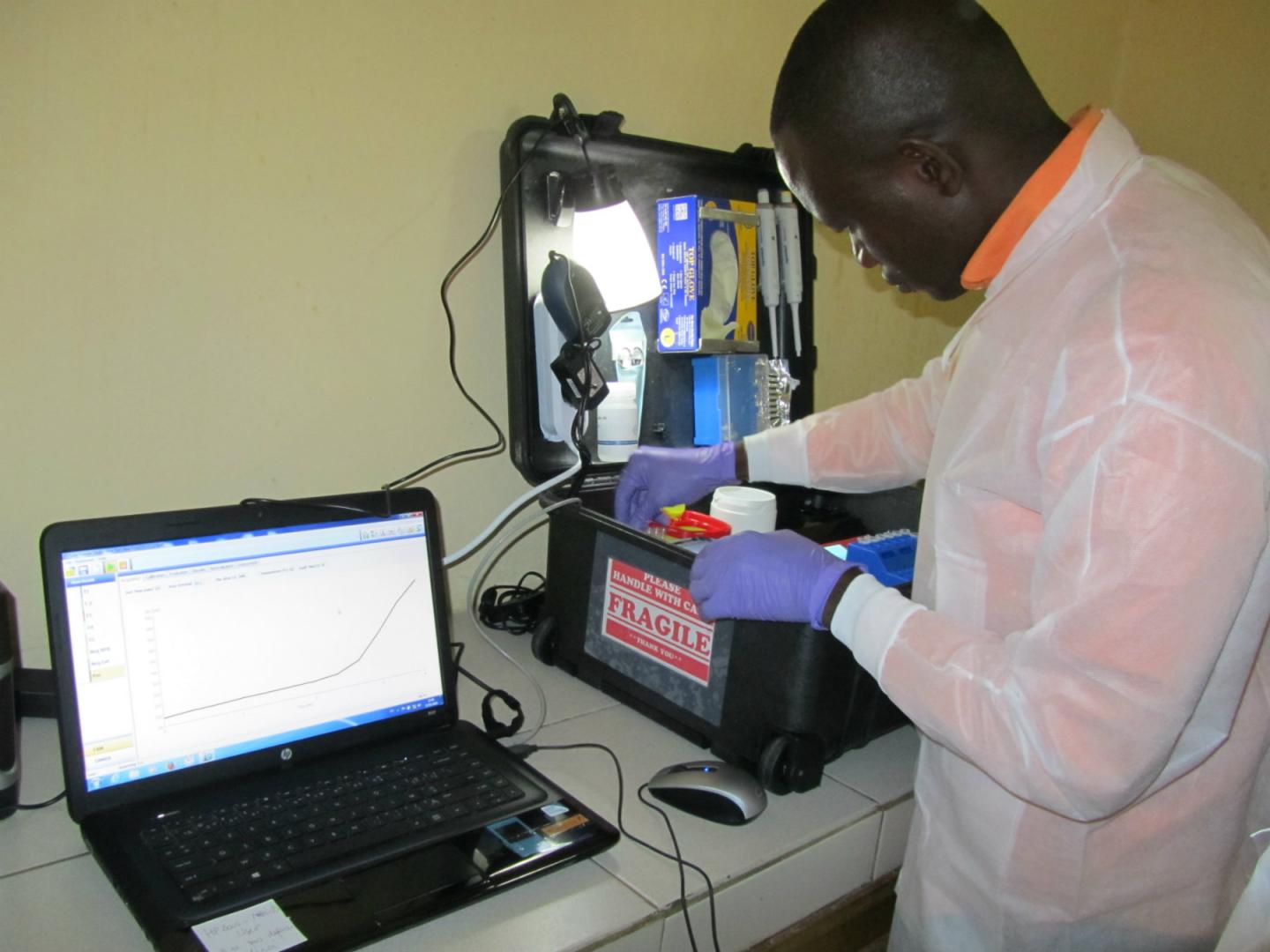 Ebola Rapid-Detection Mobile Suitcase