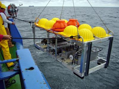 Discharging a Tracer in the Tropical Atlantic