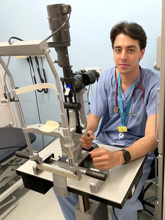 Dr Arun Thirunavukarasu