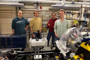 Research Team from the University of Utrecht and Teylers Museum at Diamond’s microfocus spectroscopy beamline I18