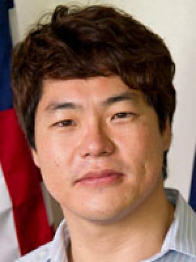 Seokjin Jeong, University of Texas at Arlington