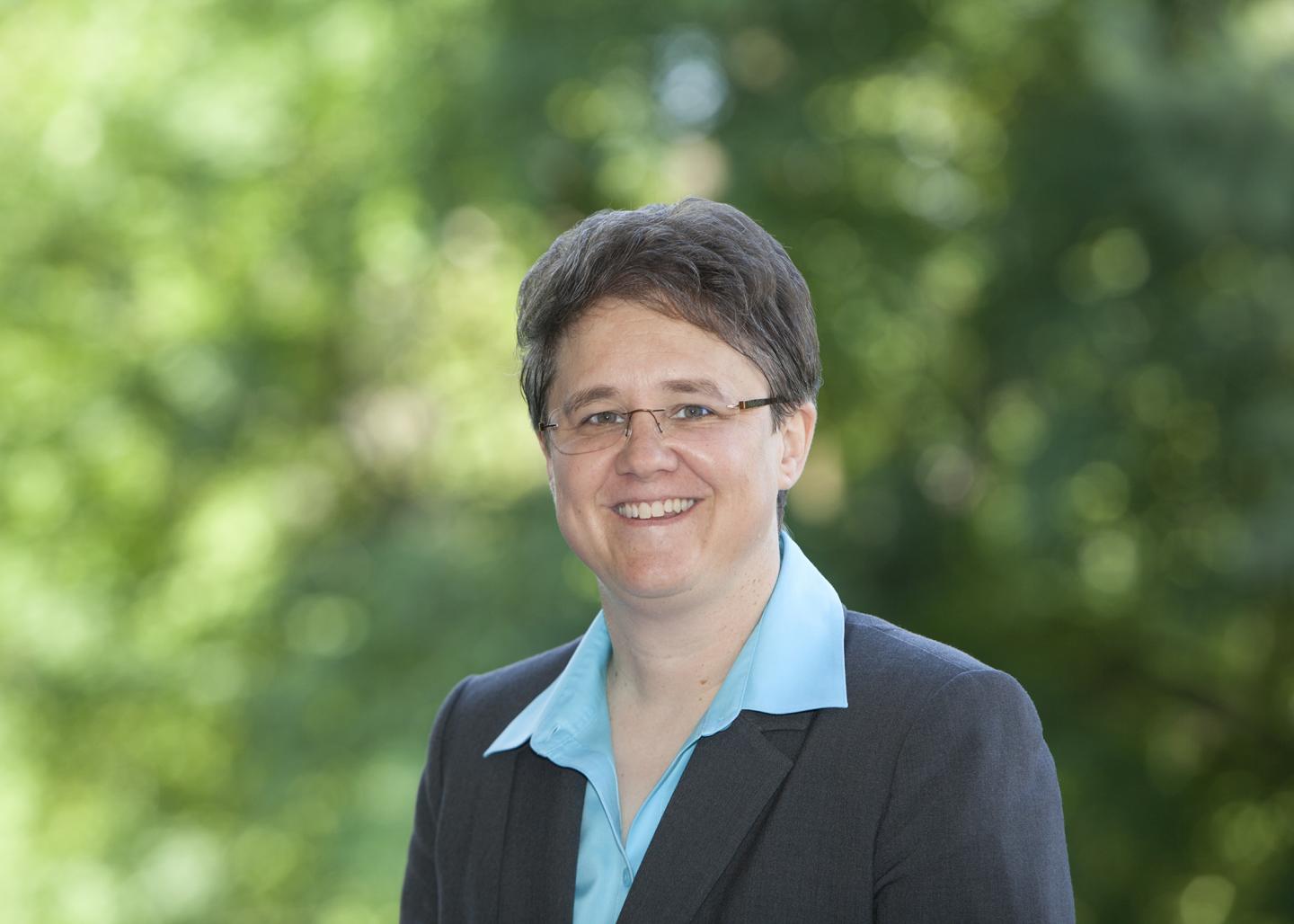 Professor Lisa Berreau, Utah State University