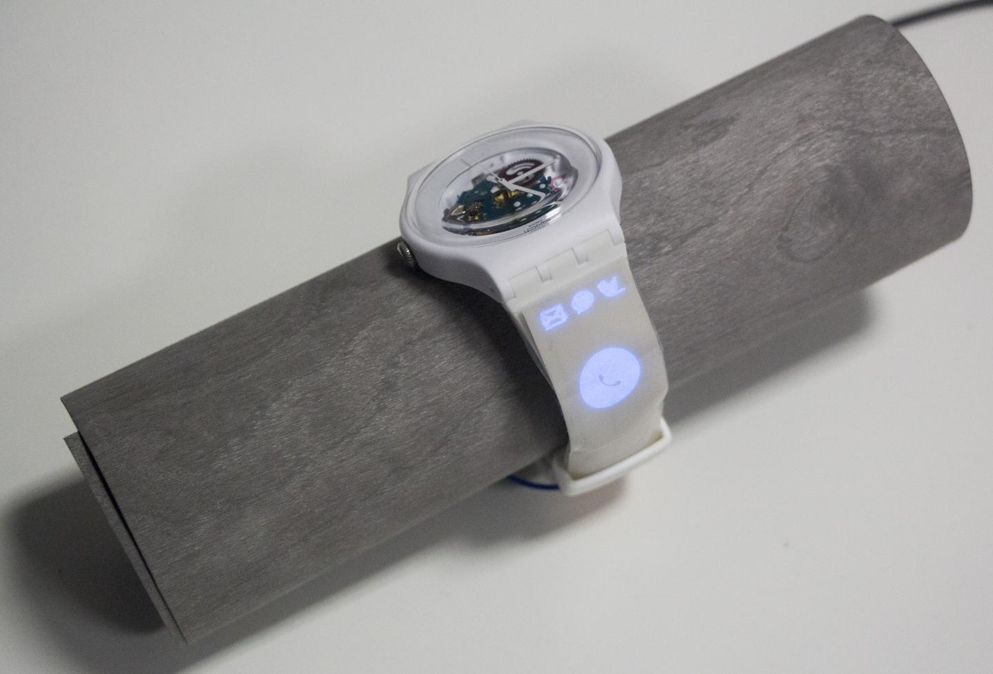 Cebit 2015: DIY Printing Custom Touch-Sensitive Displays
