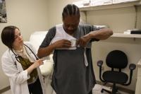 Hi-Tech Vest May Help Keep Heart Failure Patients Out of Hospital (1 of 3)