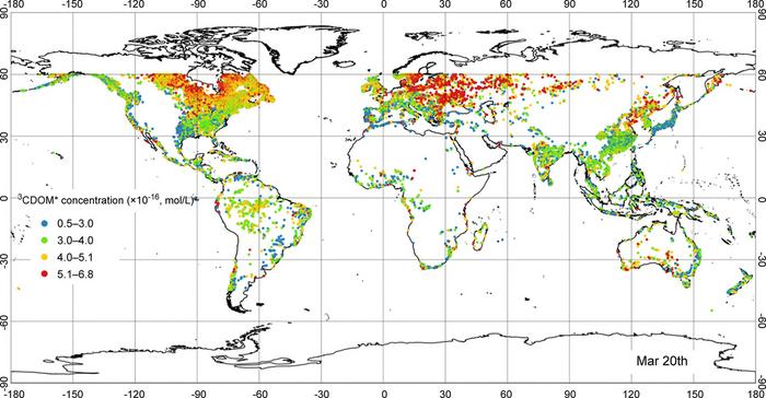 Global Distribution of 3CDOM* Concentrations in Lakes.