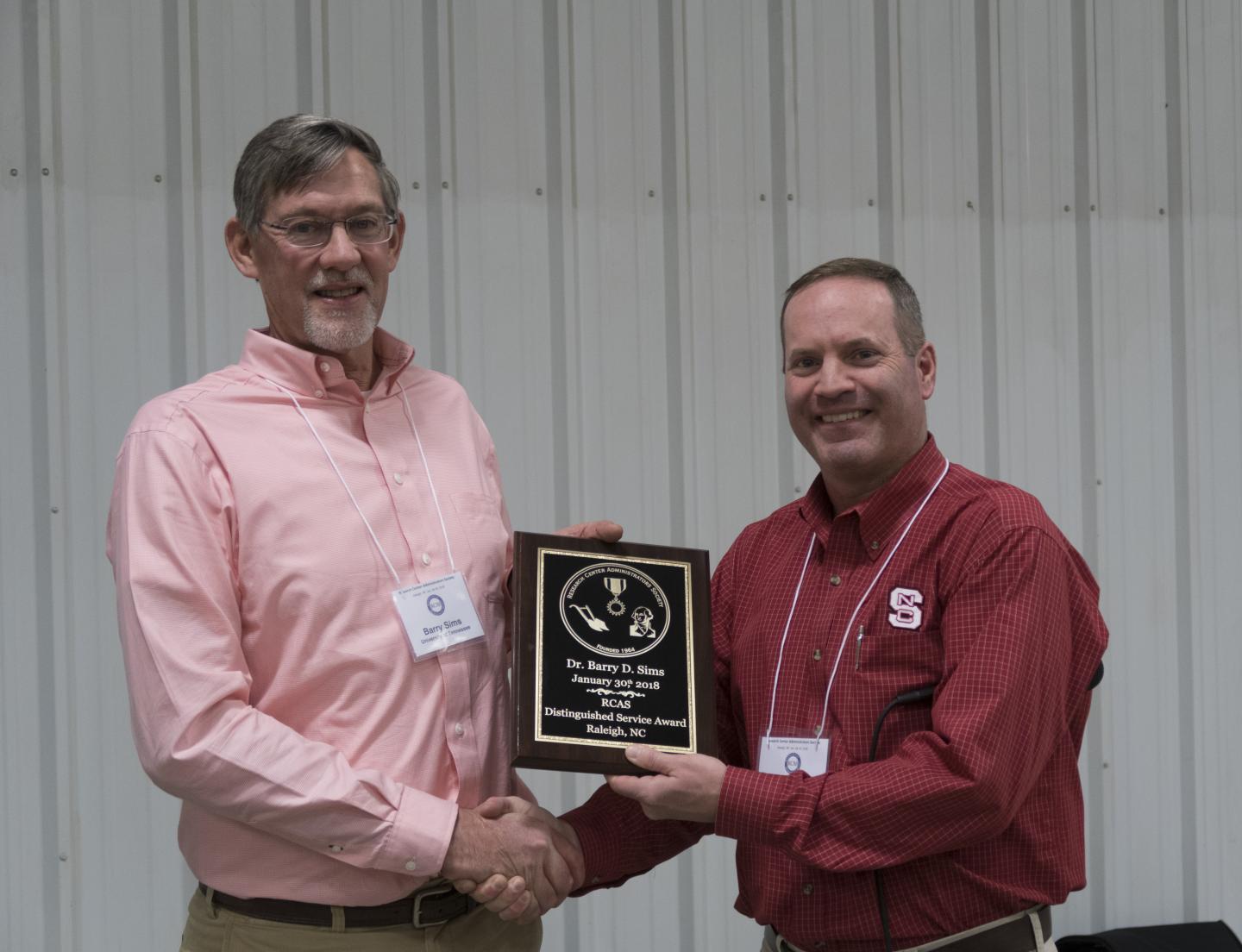 AgResearch Administrator Receives Distinguished Service Award