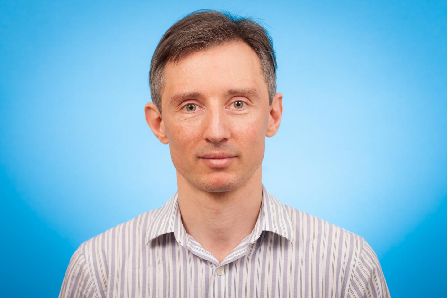 New Research on Higher Number of Boys Born to Indian-Born Women