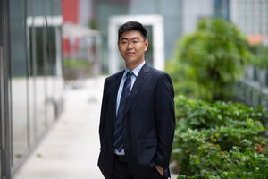 SMU Associate Professor Liang Hao