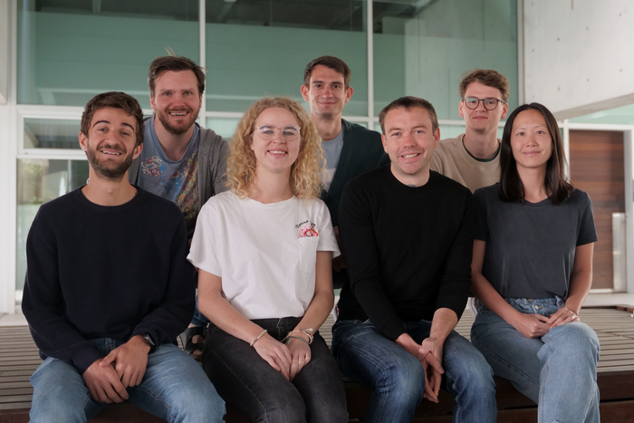 Dr. Lars Velten's research group at the CRG