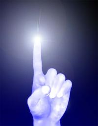 Human hand as an infrared light source