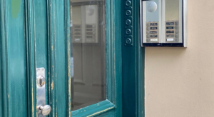 Charities often rely on volunteers ringing doorbells