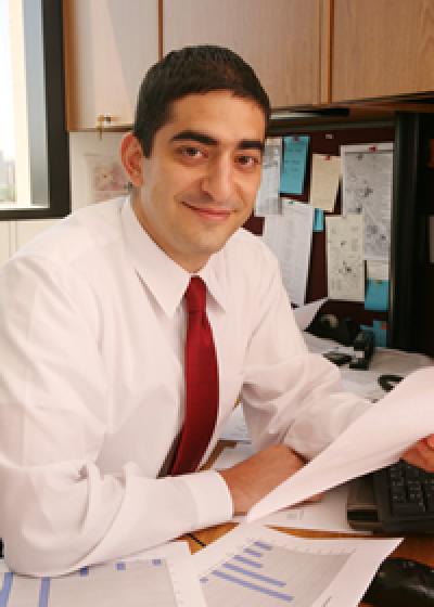Dr. Nima Sharifi, UT Southwestern Medical Center