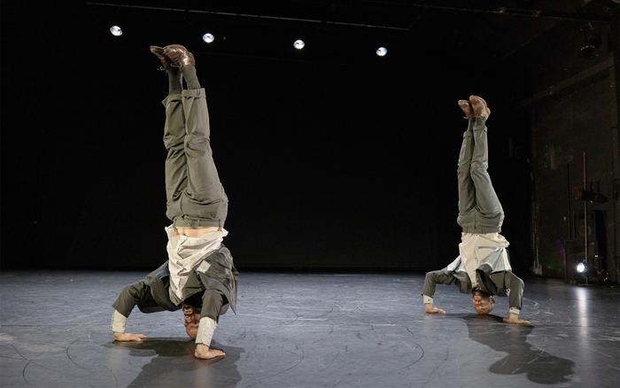 Iron Skulls dancers