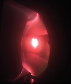 Limiter Glowing White-Hot in Contact with Plasma