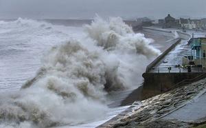 Waves batter Chesil Beach