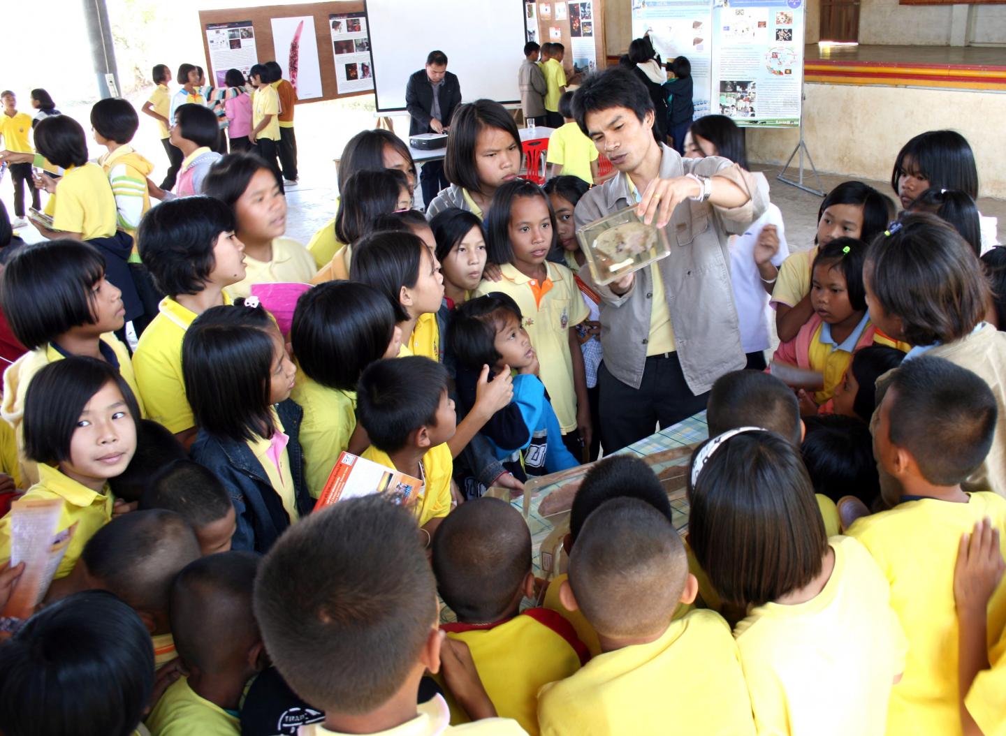 Schoolchildren Learn About Liver Fluke Disease