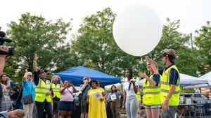 Woodlawn Balloon Launch-web.jpg