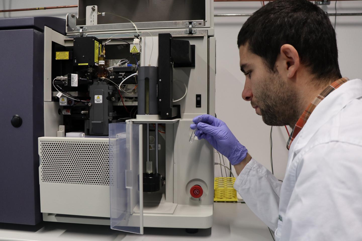 Analyzing the Phenotype of a Sample of <i>E.Coli</i> Mutants