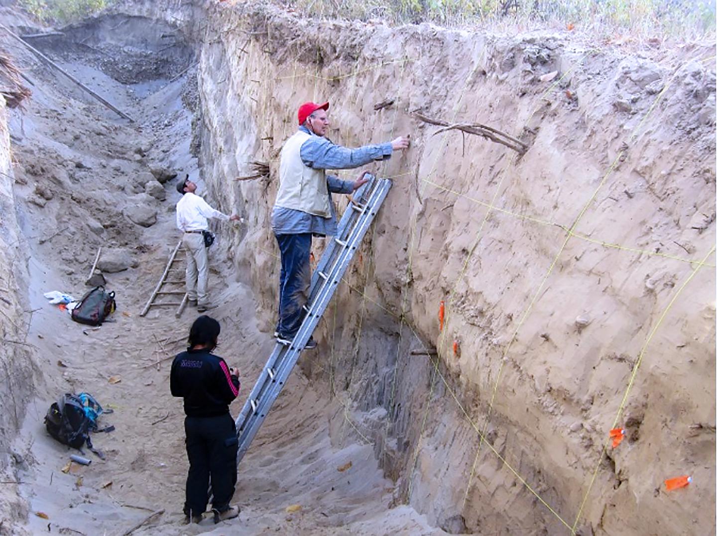 Seismic Study Trench Reveals Past Nepal Megaquakes