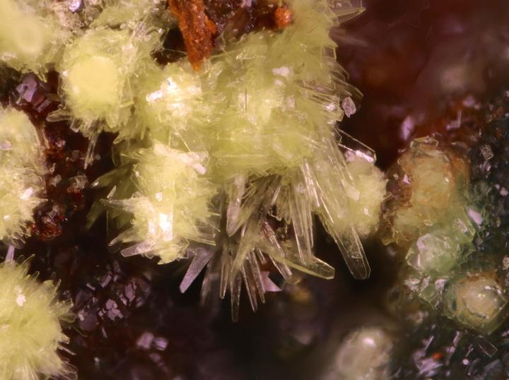 Minerals Le&oacute;szil&aacute;rdite