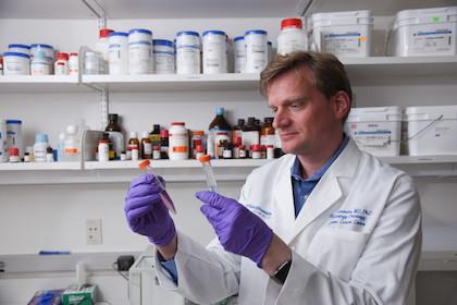 Dr. Hans Hammers, UT Southwestern