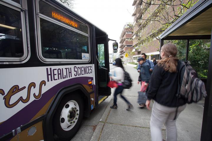 UW Health Sciences Express Bus