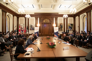 AI roundtable session at Simcoe Hall, U of T