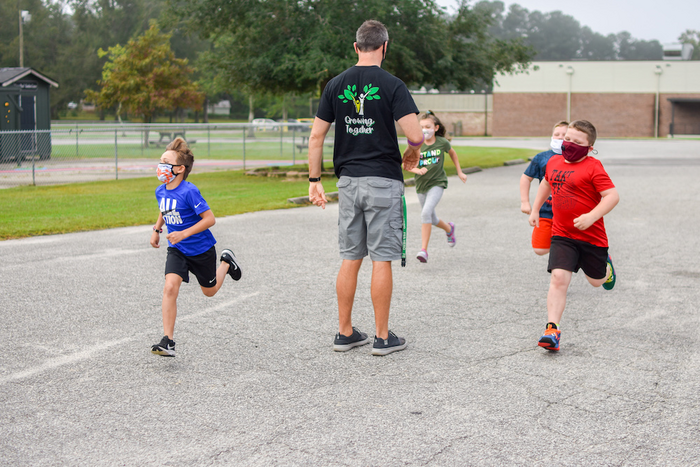 South Carolina elementary students engaged in physical activity