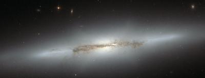 Hubble Looks at Sideways NGC 4710