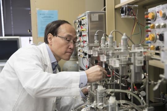 COVID-19: Exercise may protect against deadly acute respiratory distress