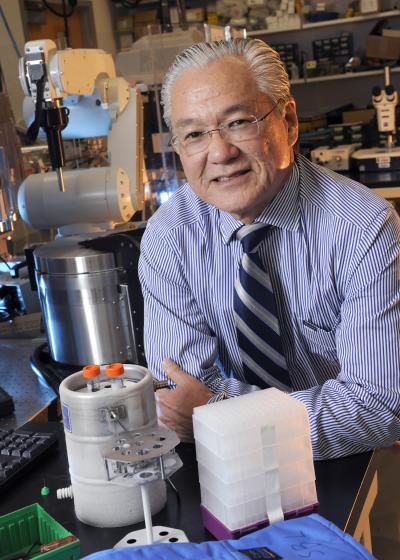 Dr. Joseph Takahashi, UT Southwestern Medical Center