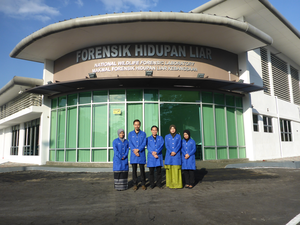 Members of the research team at National Wildlife Forensic Laboratory of DWNP