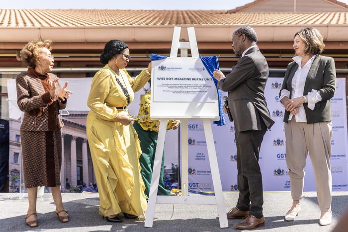 First Lady Tshepo Motsepe, Gauteng MEC Health Nomantu Nkomo-Ralehoke, Wits Vice-Chancellor Prof. Zeblon Vilakazi, and Anne McAlpine open the Wits Roy McAlpine Burns Unit at Bara_photo Wits University