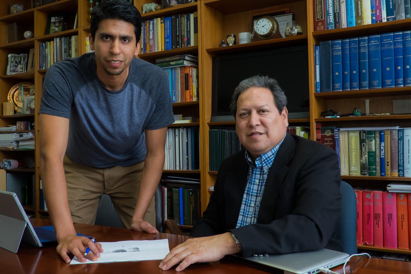 Mat&iacute;as Soto and Enrique Barrera