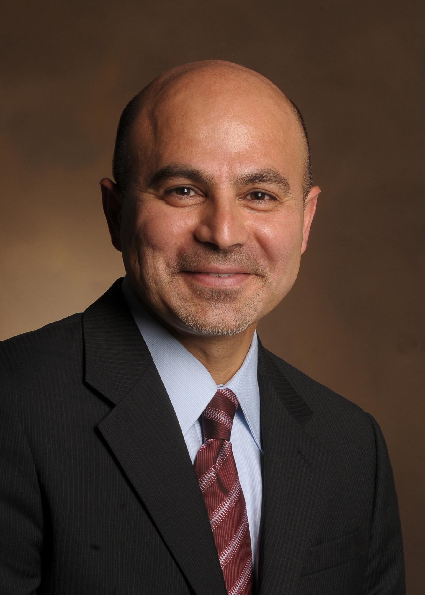 Dr. Michael Vaezi