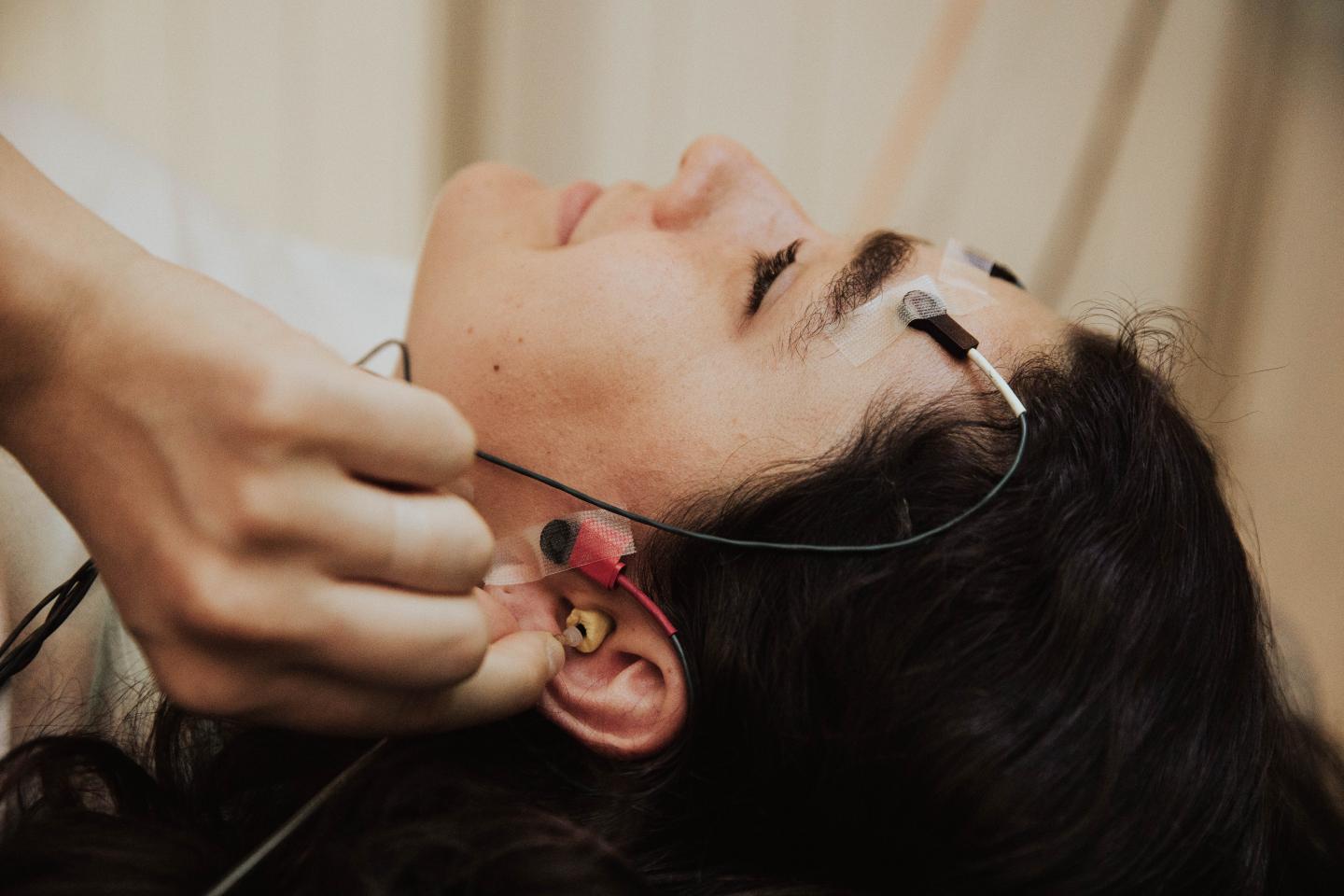 Hearing Syllables and Words through Plastic Earphones