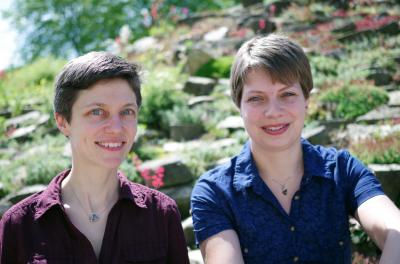 Caroline M&#252;ller and Rabea Schweiger, Bielefeld University